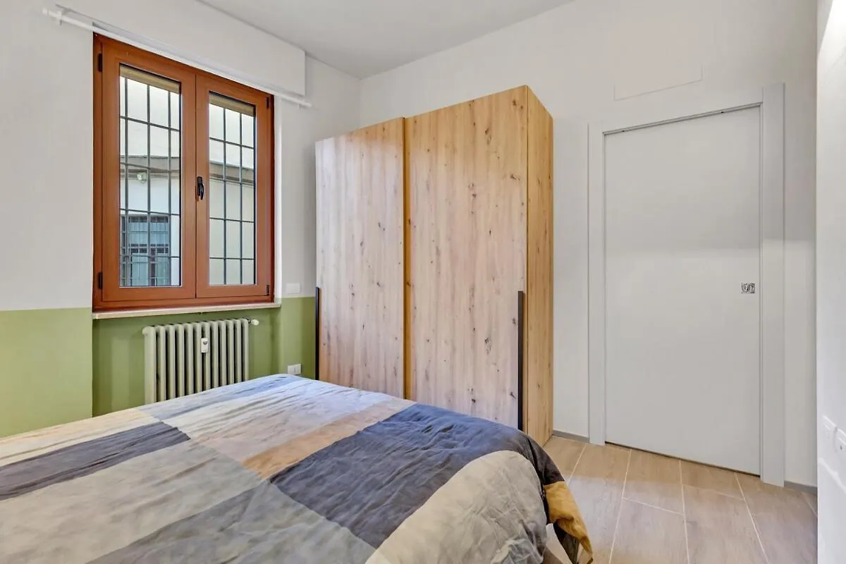 Cozy Apartment Navigli Milano  Milan