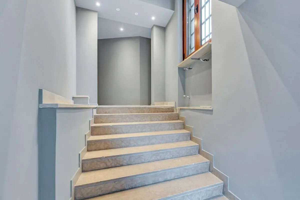 Cozy Apartment Navigli Milano Italy